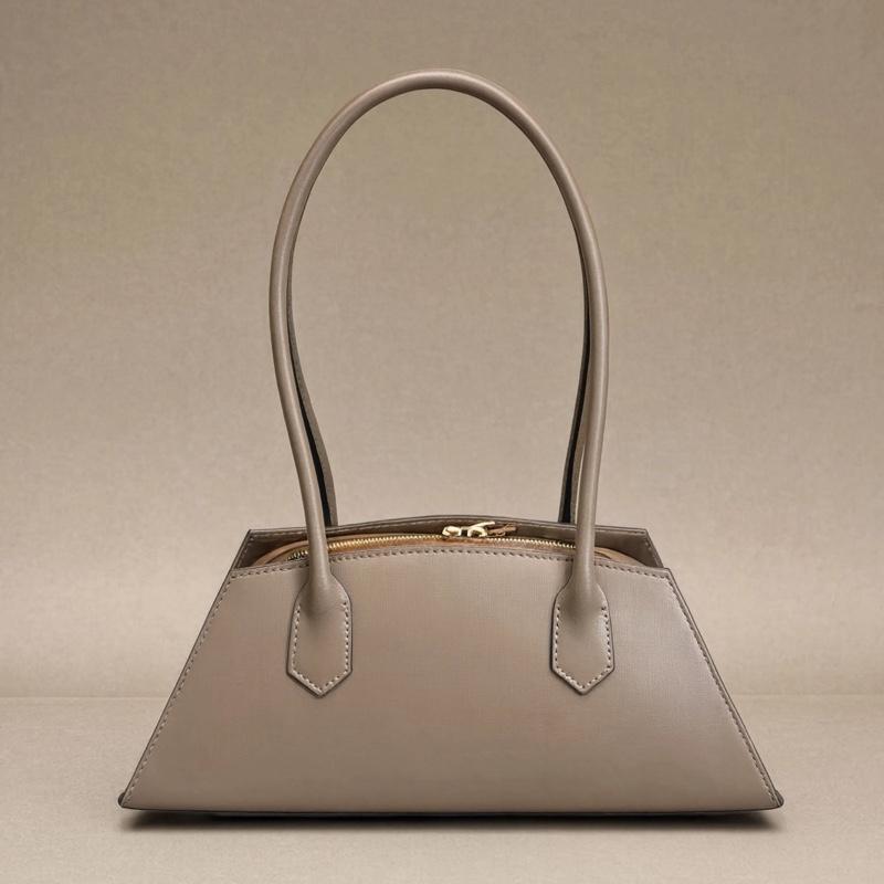 Sac Sandra en cuir de vachette, coloris taupe — orme.